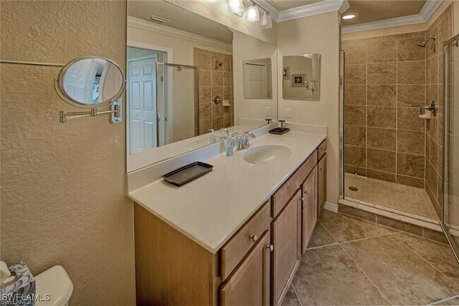 Building Photo - 9731 Acqua Ct