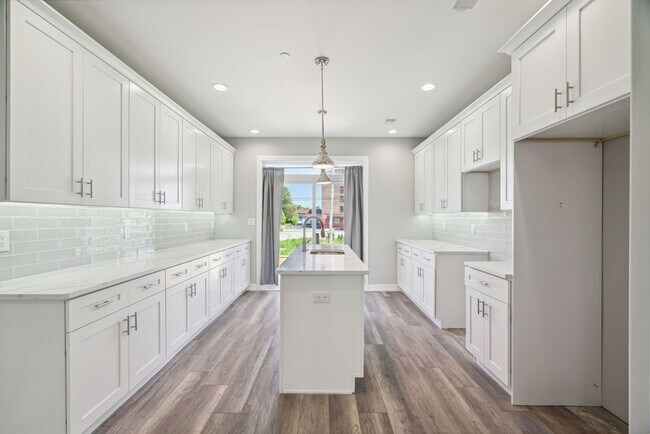 Building Photo - 2429 N 3rd St