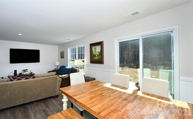 Building Photo - 2970 Sherrills Strm Dr