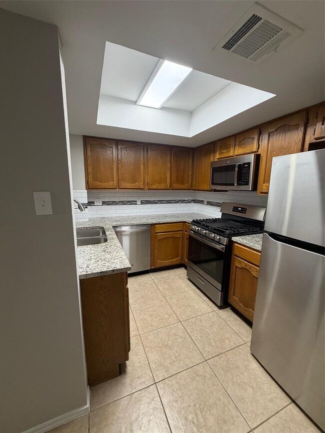 Building Photo - 8009 Tuscarora Trail