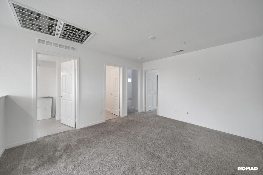 Building Photo - 24891 Gulfstream Ln