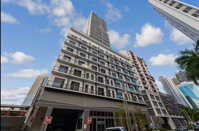 Building Photo - 239 SW 9th St