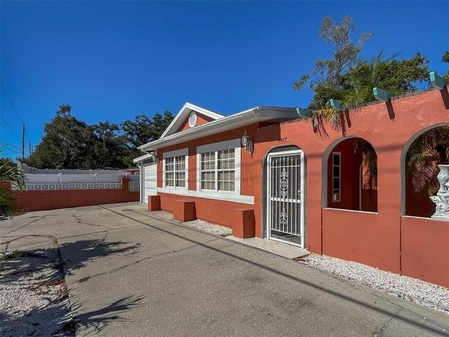 Building Photo - 3957 Proctor Rd