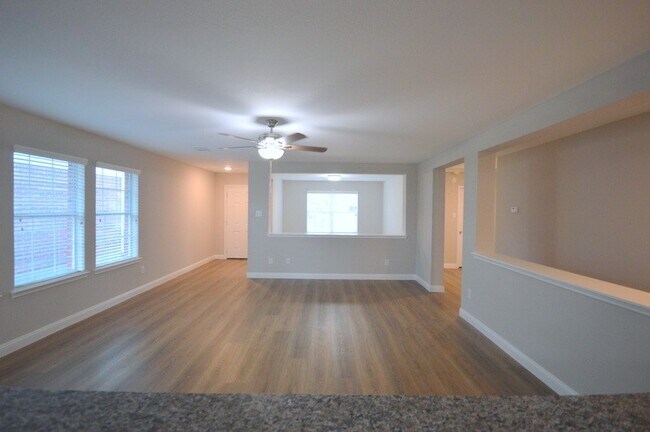 Building Photo - 21207 Bridge Springs Ln