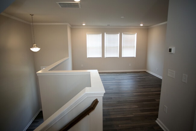 Building Photo - 1271 Herb Garden Way