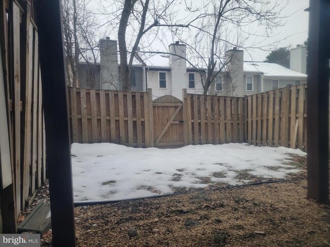 Building Photo - 7370 Stream Way