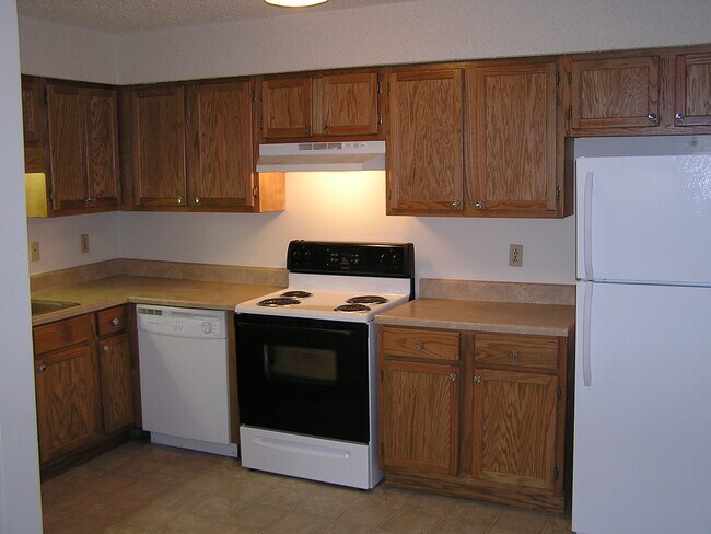 Primary Photo - 211 37th Ave N
