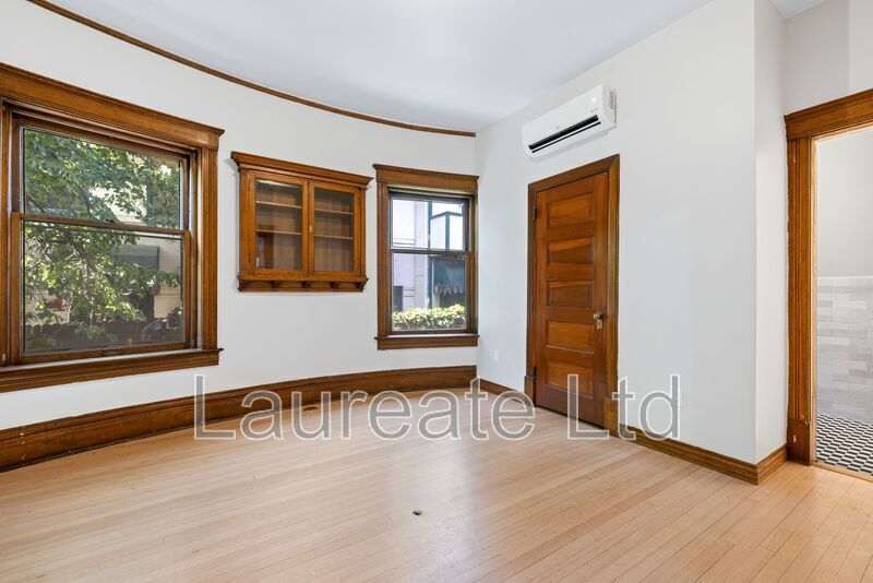 Building Photo - 1126 Lafayette St