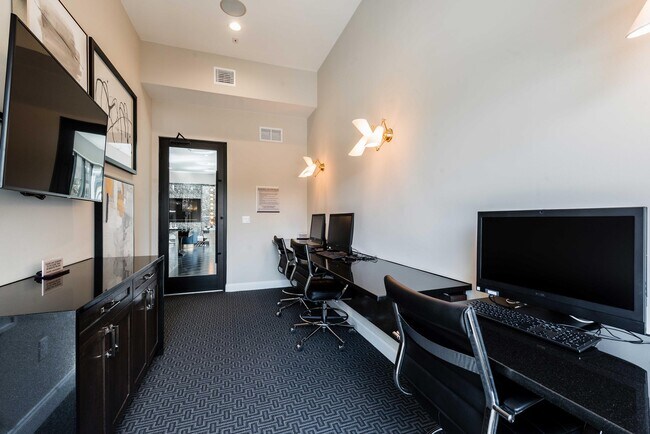 Building Photo - 17811 Vail St