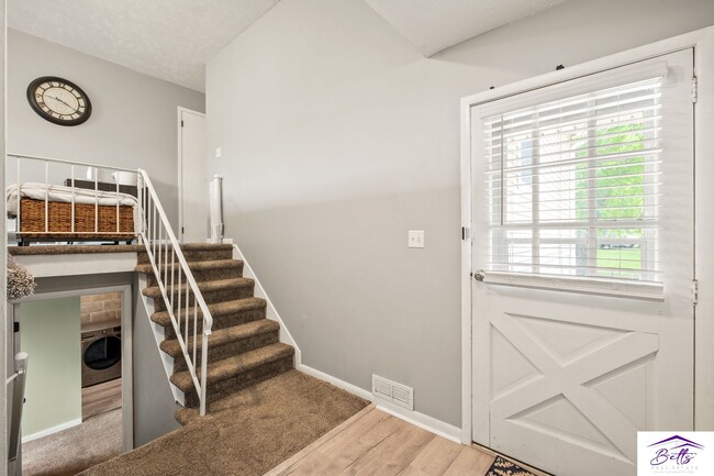 Building Photo - OPEN HOUSE MAY 9, 2025 3PM-4PM