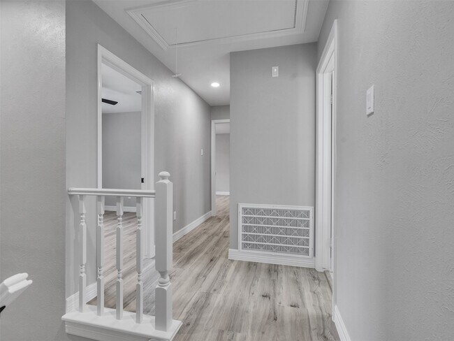 Building Photo - 1730 Pilgrim Journey Dr