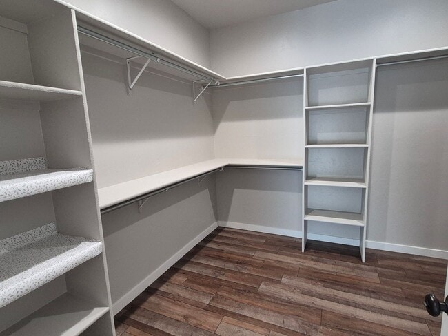 Building Photo - 1245 La Sienna