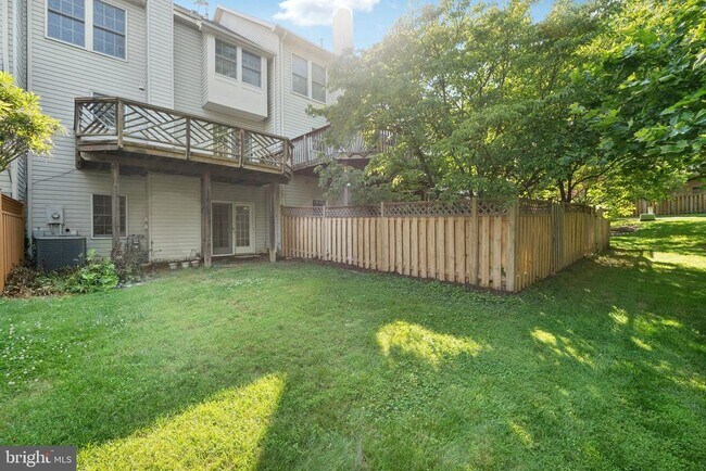 Building Photo - 15831 Glacier Ct