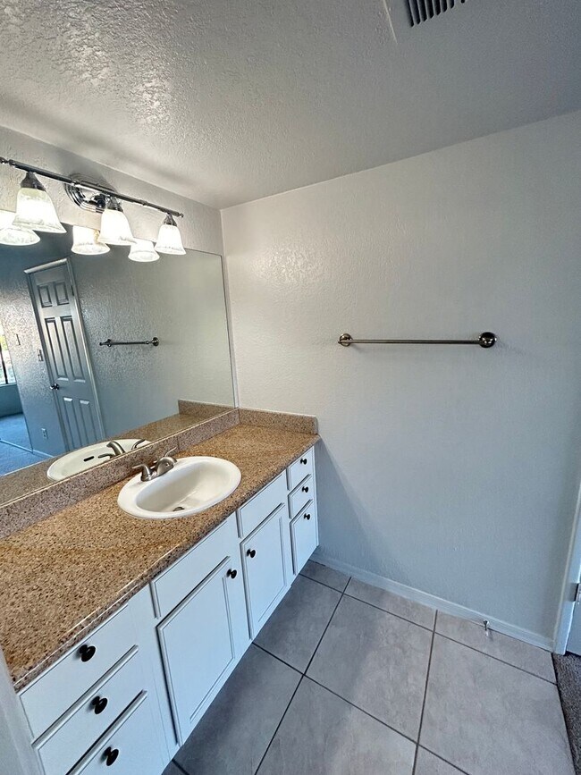 Building Photo - Welcome to Sunrise located in the Heart of...