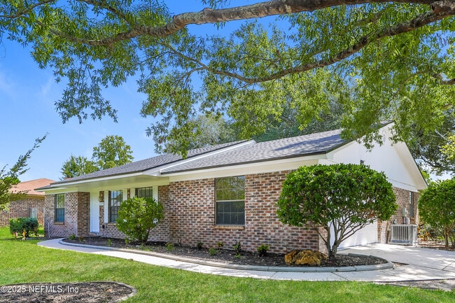 Building Photo - 6349 Faulkner Dr