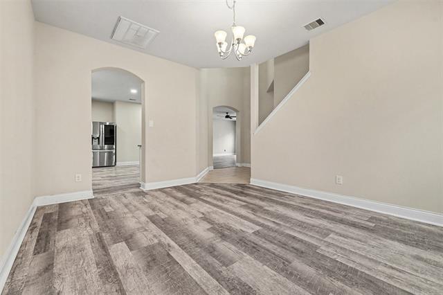 Building Photo - 9997 Knob Hollow Way