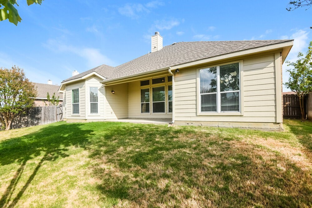 Building Photo - 337 Fort Edward Dr