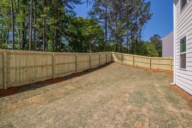 Building Photo - 207 Comet Ct