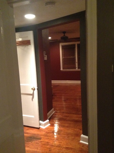 Building Photo - 241 E Township Line Rd