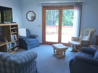 Building Photo - 2 bed, 1 bath Single Family Home on 5 Acres!