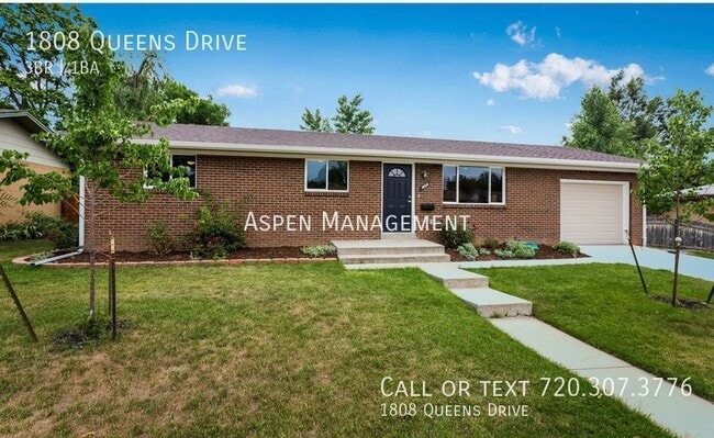 Building Photo - 1808 Queens Dr