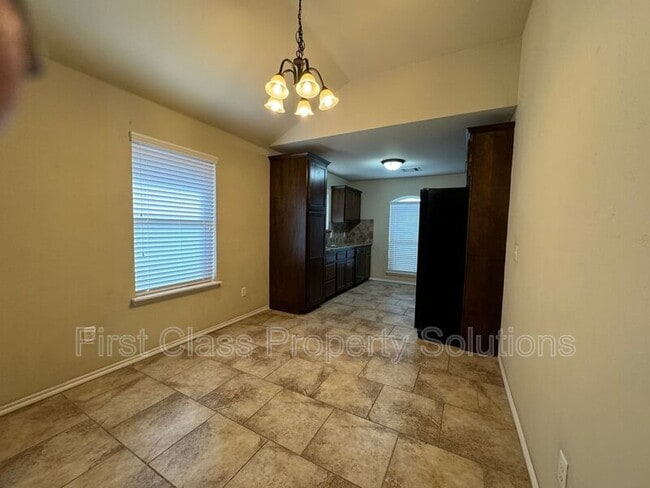 Building Photo - 19804 Serenade Way