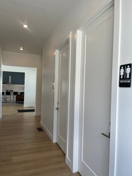 Building Photo - 3917 N Cougar Ln