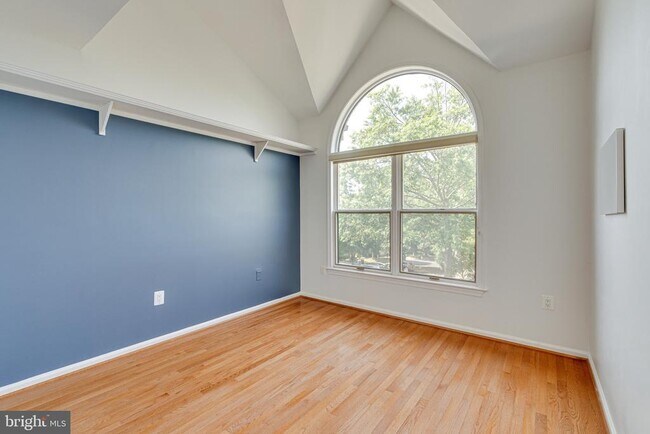 Building Photo - 1498 Hampton Hill Cir