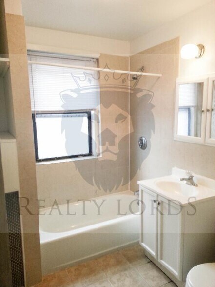 Building Photo - 239 Harvard Ave