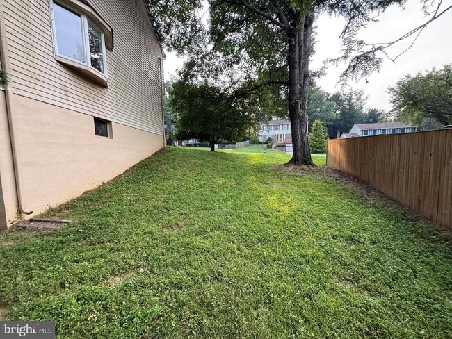 Building Photo - 14917 Lear Ln