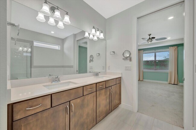 Building Photo - Del Webb Bayview Home, Active 55+ Communit...