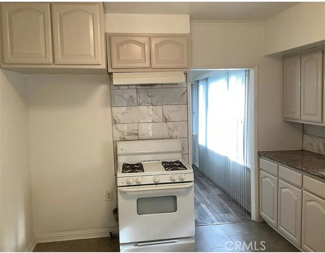 Building Photo - 1538 W 51st Pl