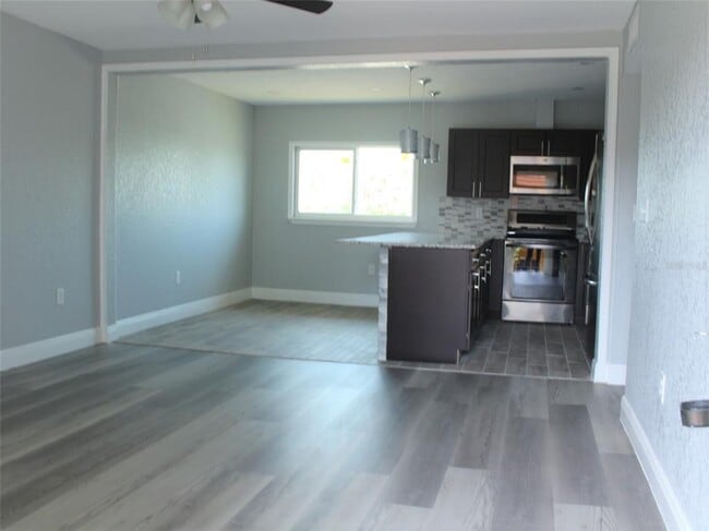 Building Photo - 794 Ridenhour Cir