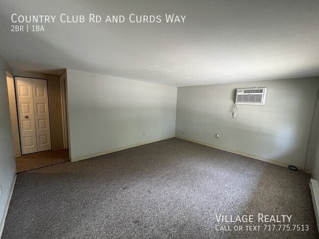 Building Photo - 671 Country Club Rd