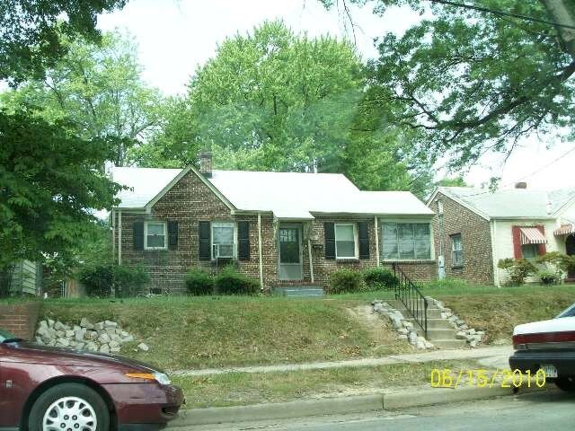Primary Photo - 10 E 35th St