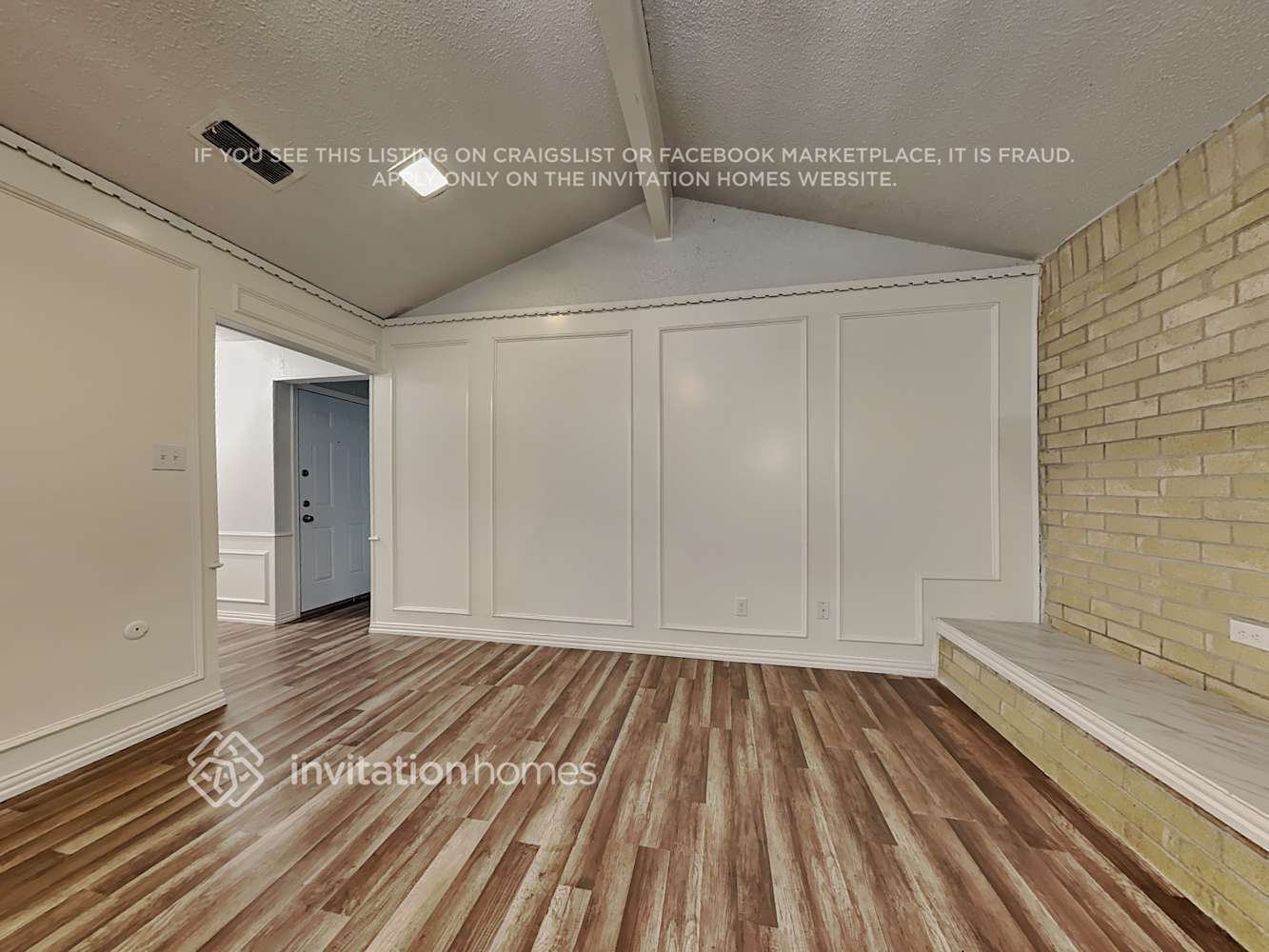 Building Photo - 1000 Pebblecreek Dr