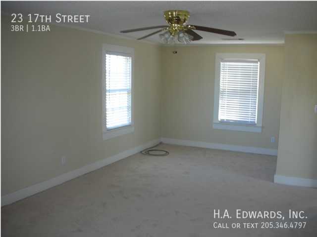 Building Photo - 23 17th St