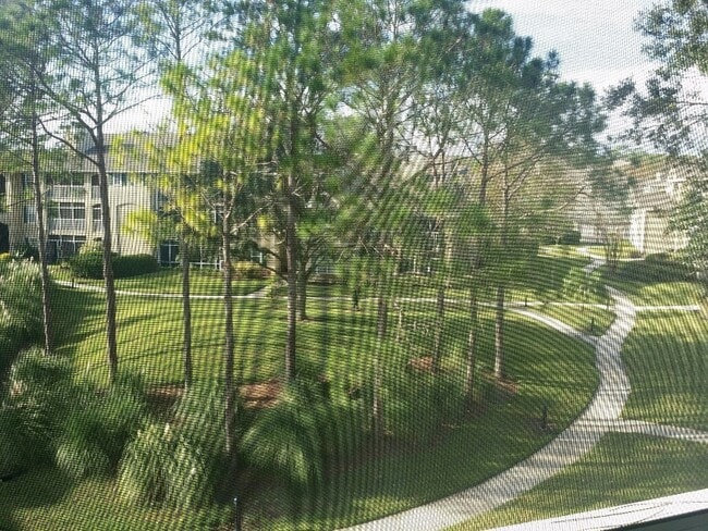 Building Photo - 700 Ironwood Dr