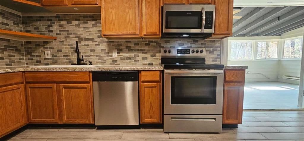 Building Photo - 6131 Rockbridge Rd SW