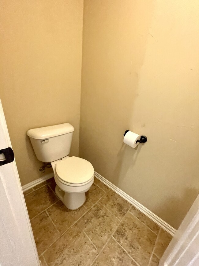 Building Photo - 4905 Rock Creek Rd