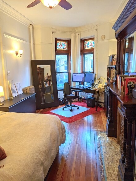 Building Photo - 732A Jefferson Ave