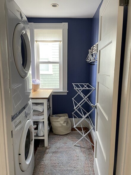Laundry Room - 15 Belknap St