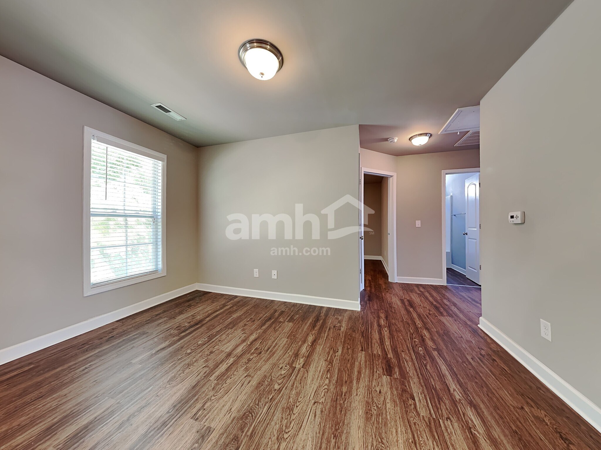 Building Photo - 200 N Wentworth Dr