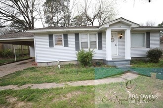 Building Photo - 804 Owens-