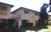 Building Photo - Ball Road 1557-1563