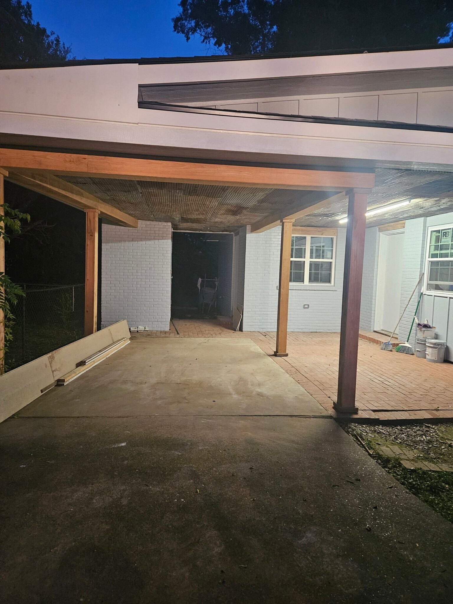 Building Photo - 2608 Horseshoe Dr