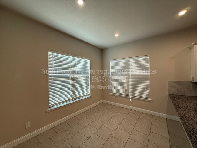 Building Photo - 7115 90th St