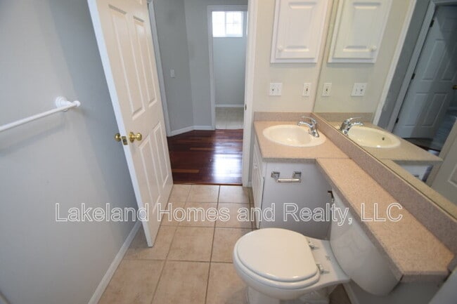 Building Photo - 534 Grasslands Village Cir