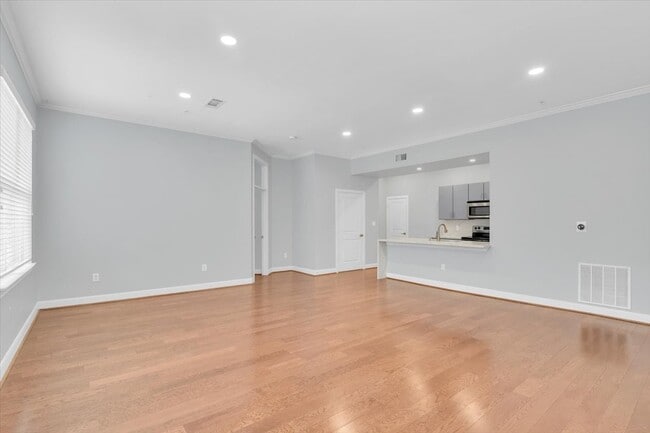 Building Photo - 300 St Joseph Pkwy