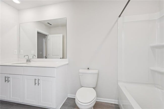 Building Photo - 234 Timberland Ave